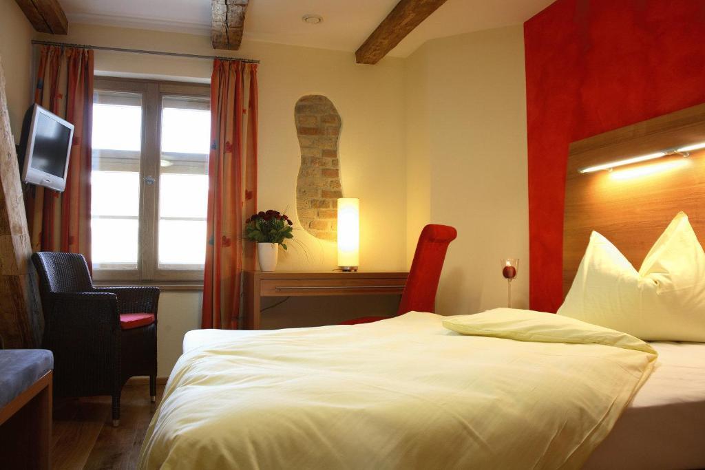 Hotel Zum Grunen Baum Plattling Kamer foto